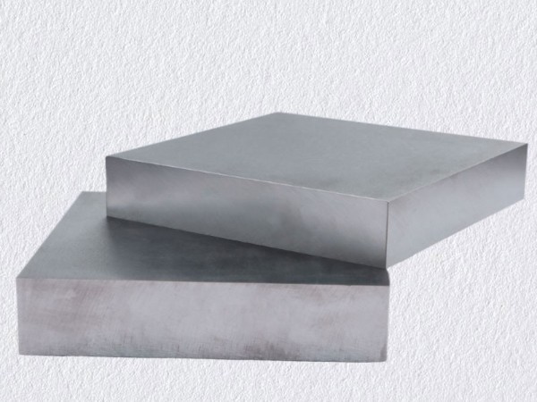 注塑模具cr12材料的壽命